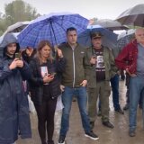 Meštani blokirali deponiju kod Vrnjačke Banje koja i dalje gori uprkos kiši 8