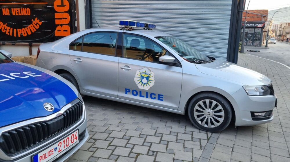 Sedmoro Srba pušteno posle pretresa u Zvečanu i Zubinom Potoku 1