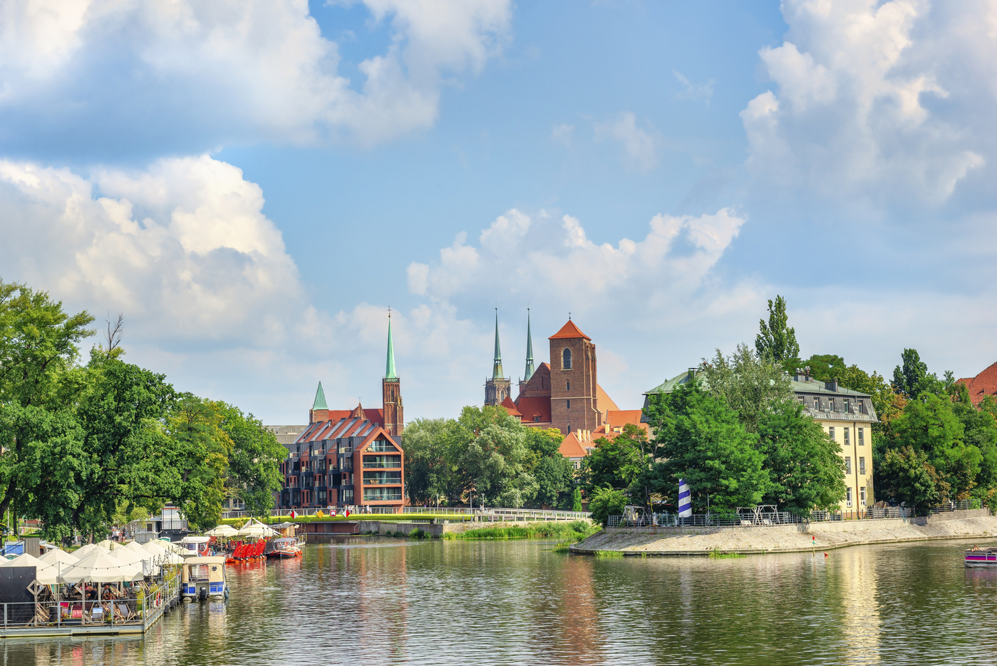 Ovo je "najlepši evropski grad u koji niko ne ide": Ima 12 reka i 21 ostrvo 2 Ovo je "najlepši evropski grad u koji niko ne ide": Ima 12 reka i 21 ostrvo 2