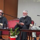 Šta je rečeno o novoj knjizi Vladike Grigorija „Stranac u šumi“ na Kolarcu? (FOTO) 9
