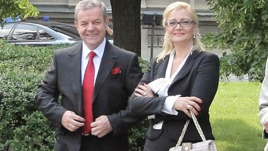 Lanci, katanci i zelena salata: Po čemu će biti upamćen Pokret snaga Srbije? 6 Lanci, katanci i zelena salata: Po čemu će biti upamćen Pokret snaga Srbije? 6