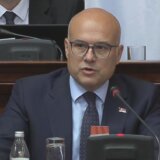 Agencija AP: Vučevićeva ostavka mogla bi da dovede do vanrednih parlamentarnih izbora 5