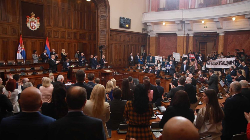 Poslanici opozicije o napuštanju institucija 1