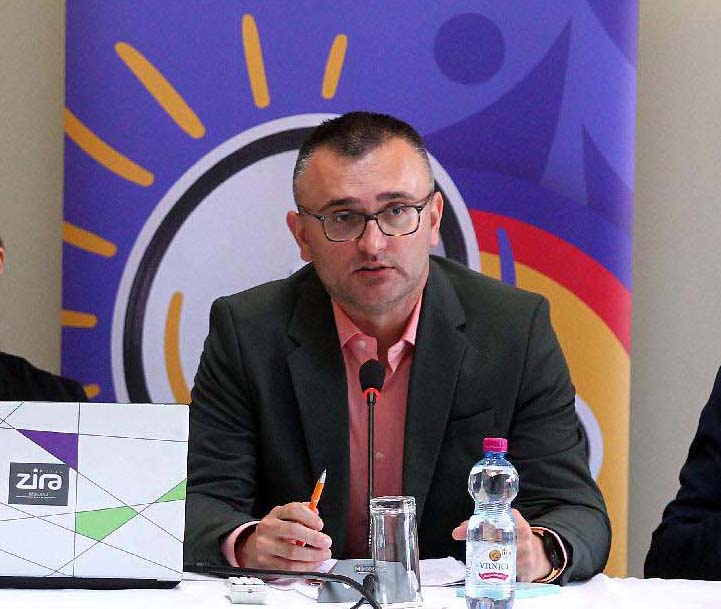 Koje će ime Vučić odabrati: Zašto je na istoj adresi registrovano pet pokreta različitog naziva? 3