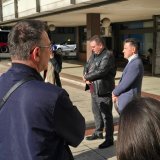 Aktivista se podvukao pod kamion na gradilištu u Bloku 4 3