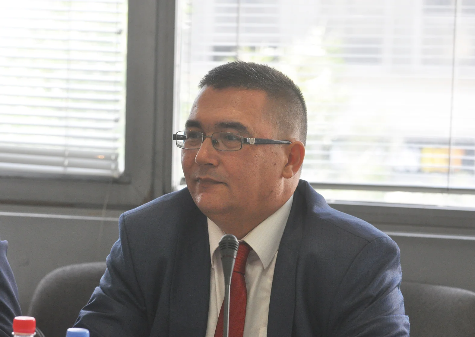 Vučić tuži, brani i sudi: Da li "najbolji student prava" želi državu bez advokata i pravne zaštite? 3