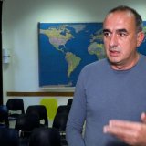 Gruhonjić o Vučićevim skupovima: Potez očajnika, i Milošević se noktima držao za staklo 1