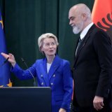 "Vetar promena duva na Zapadnom Balkanu": Ursula fon der Lajen nakon Tirane u Skoplju 7