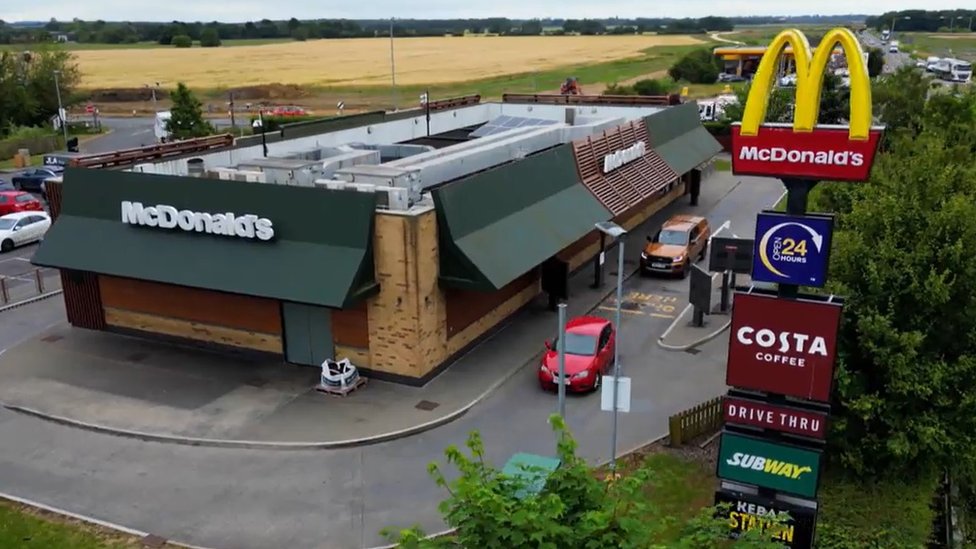 Mekdonalds i snabdevač supermarketa u Engleskoj godinama nisu uočili znakove modernog ropstva - BBC istraga 1 Mekdonalds