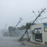 Uragan Milton stigao na Floridu, prethodila mu tornada 15