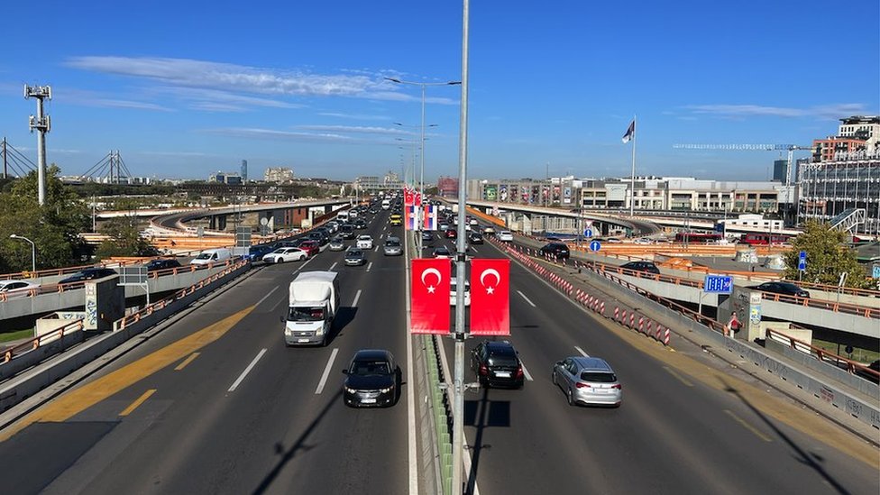 Šta znači nova poseta turskog predsednika Srbiji 2 zastave