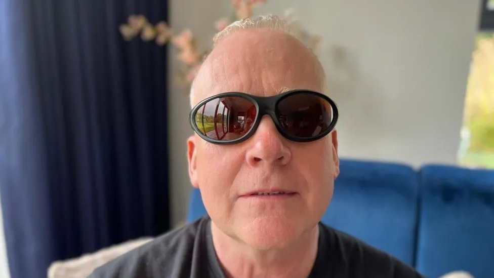 Zdravlje: Irac kaže da ‘trune’ posle primanja vakcine protiv kovida-19 4 Lari Lou