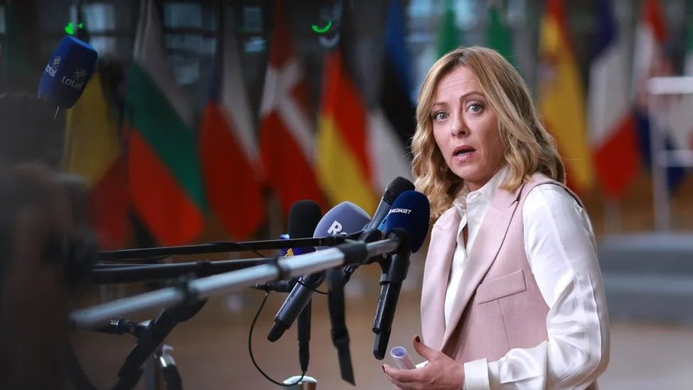 Italija zabranjuje da se u inostranstvu traže surogat majke 2 Đorđa Meloni, italijanska premijerka