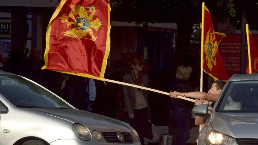 Većina Crnogoraca vidi Vučića kao destabilizujući faktor, više su okrenuti Rusiji nego Srbiji: Šta je još pokazalo najnovije istraživanje javnog mnjenja? 2