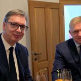 BBC analizira: Zašto su Vučić i Fico došli na istorijsku vojnu paradu u Kini? 9