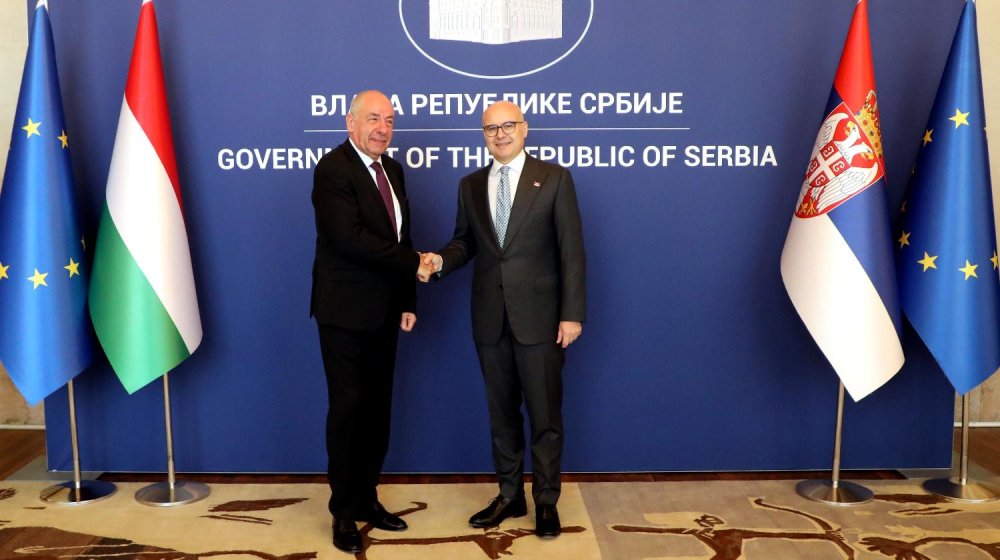 "Tužno je što međunarodni odnosi Srbije zavise od Vučićevih ličnih odnosa": Šta donosi "iskreno prijateljstvo" sa Mađarskom? 1