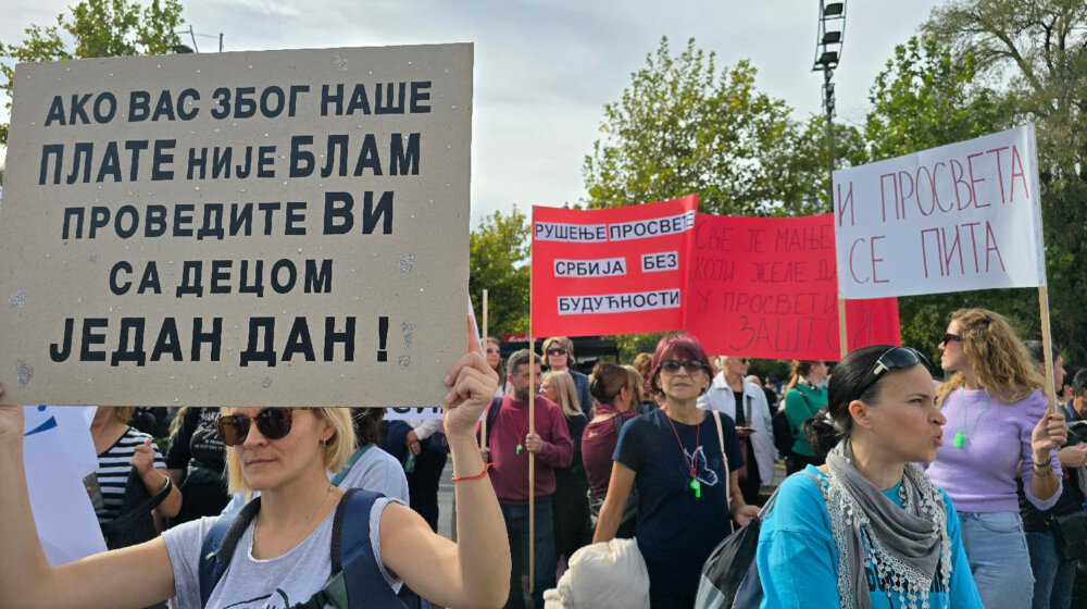 DS: Prosvetna inspekcija da stane uz svoje kolege 1