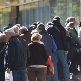 Vlada donela uredbu: Manji računi za struju za penzionere sa minimalnim penzijama 6