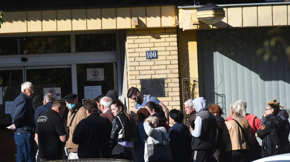 Život i smrt u Novom Sadu 1