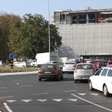 Vožnja kroz kružni tok sa više traka: Kako pravilno upravljati vozilom 2