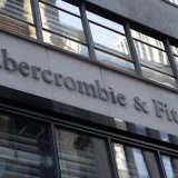 Bivši direktor modnog giganta uhapšen pod optužbom za trgovinu ljudima 10