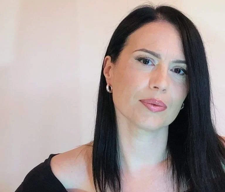 "Nagrada za lojalnost SNS-u": Šta misle Kruševljani o dobitniku Vidovdanske nagrade Darku Glišiću? 2 "Nagrada za lojalnost SNS-u": Šta misle Kruševljani o dobitniku Vidovdanske nagrade Darku Glišiću? 2