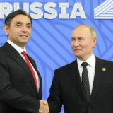 “Ako nam on ne reši probleme s NIS-om i gasom, ne znam ko će”: Vulin kao predsednik Ruskog istorijskog društva u Beogradu 1