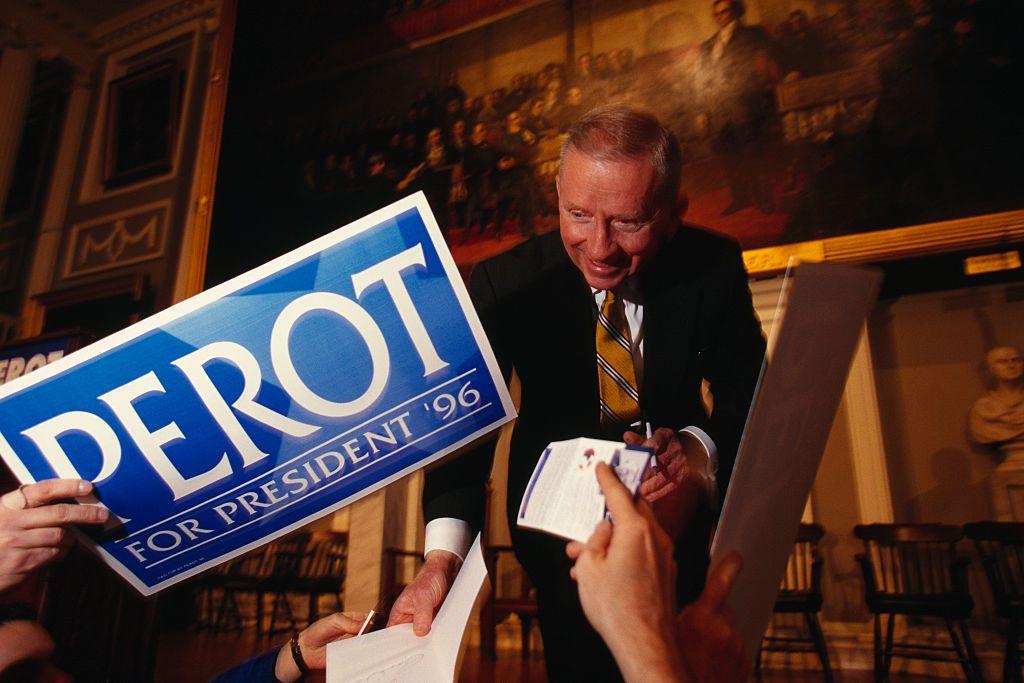 Može li se bez „magarca“ i „slona“ na američkim izborima: Priča Rosa Peroa 2 Za predsednika se kandidovao i 1996. godine, ali sa daleko manje uspeha