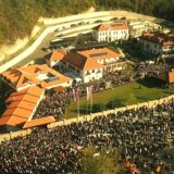 Arhiv javnih skupova objavio koliko je ljudi išlo na hodočašće u manastir Tumane 10