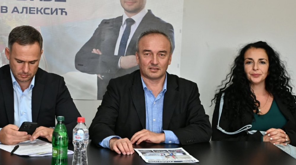 "Vlast u Boru funkcioniše u stilu „ne može nam niko ništa“": Kažu iz Narodnog pokreta Srbije u Boru 1