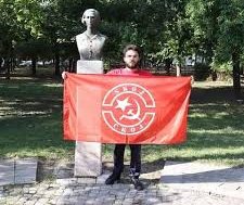 "Vulin preneo Vučićevu poruku biračima da mu je srce na pravoj strani": Sagovornici Danasa o govoru potpredsednika Vlade Srbije u Ruskom domu 3 "Vulin preneo Vučićevu poruku biračima da mu je srce na pravoj strani": Sagovornici Danasa o govoru potpredsednika Vlade Srbije u Ruskom domu 2