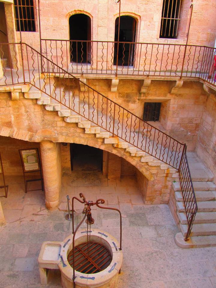 Ostrvo grofa Monte Krista: Ovako izgleda tamnica iz koje niko nikada nije pobegao 2 Ostrvo grofa Monte Krista: Ovako izgleda tamnica iz koje niko nikada nije pobegao 1