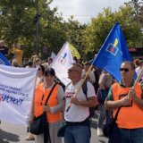 Ne možemo razbijenih glava da ocenjujemo učenike 5