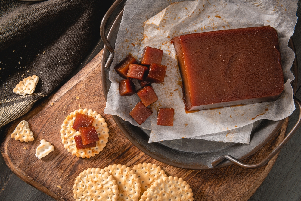 Kitnikez - recept za stari zaboravljeni slatkiš iz Vojvodine sa dunjama u glavnoj ulozi 2 Kitnikez - recept za stari zaboravljeni slatkiš iz Vojvodine sa dunjama u glavnoj ulozi 1