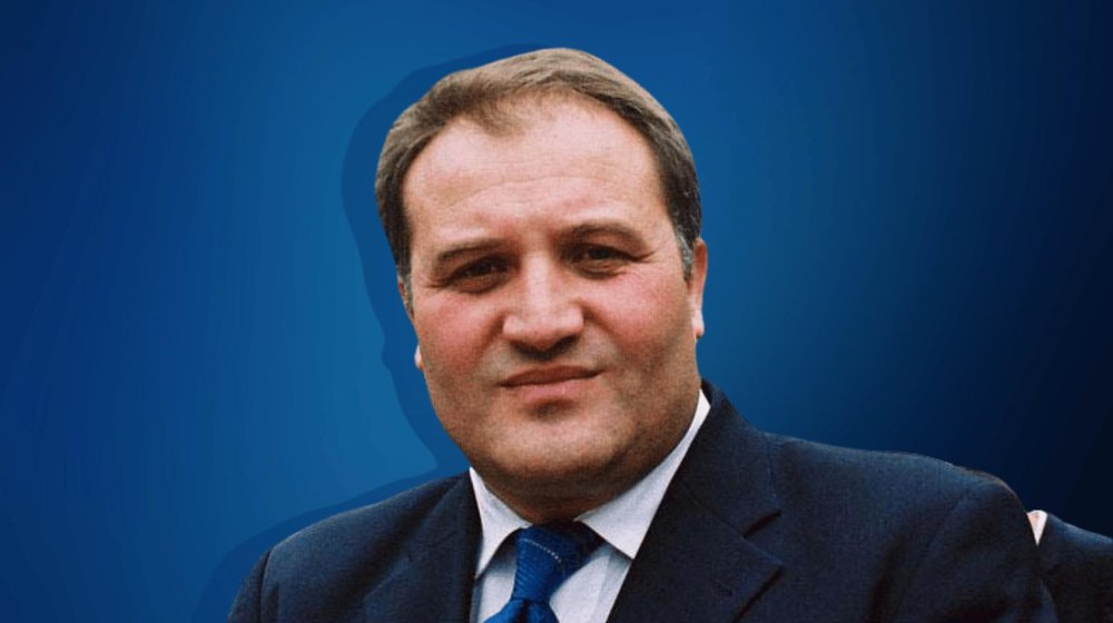 Četrdeset godina u politici: Ko je Mirko Jović, prvi i jedini predsednik SNO? 1