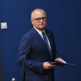 "Ili loša ugradnja ili loše održavanje": Vesić se pre dve godine hvalio sanacijom Ostružničkog mosta od 900 miliona dinara na kom su sada popucali češljevi 14