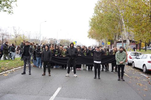 zastani Srbijo 15 minuta FDU Beograd Kako je izgledao 29. novembar prošle godine? (FOTO, VIDEO) 12