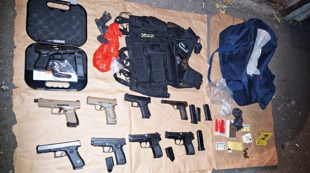 Dačić: Policijski službenici SBPOK uhapsili četiri lica osumnjičena da su pratili i pripremali ubistvo Luke Bojovića 1