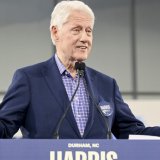 "Uvredljivo i islamofobično": Šta je kazao Bil Klinton i hoće li naštetiti Kamali Haris? 4