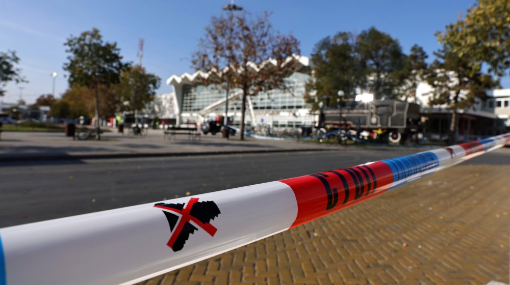 Zločin sa nadstrešnicom, čin drugi: Branislave Nušiću, šta kažeš na ovo? 1