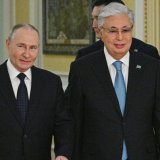 Pogledajte kako je Putin dočekan u Kazahstanu: Osmeh na licu i bez straha od hapšenja (VIDEO) 9