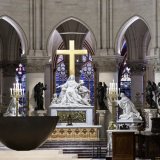 Notr Dam nakon požara: Pariska katedrala prerano se otvara? 2