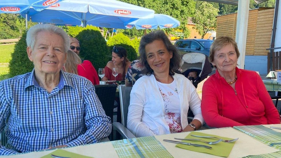 Neželjena deca Vijetnamskog rata: „Moj otac nikada nije znao puno ime moje mame” 8 Dženi Štuber