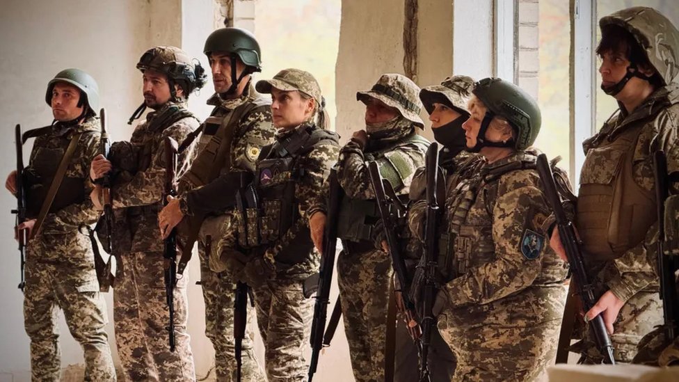 „Strašno je - ali je strašan i porođaj": Ženska jedinica koja obara ruske dronove 6 Ukrajina