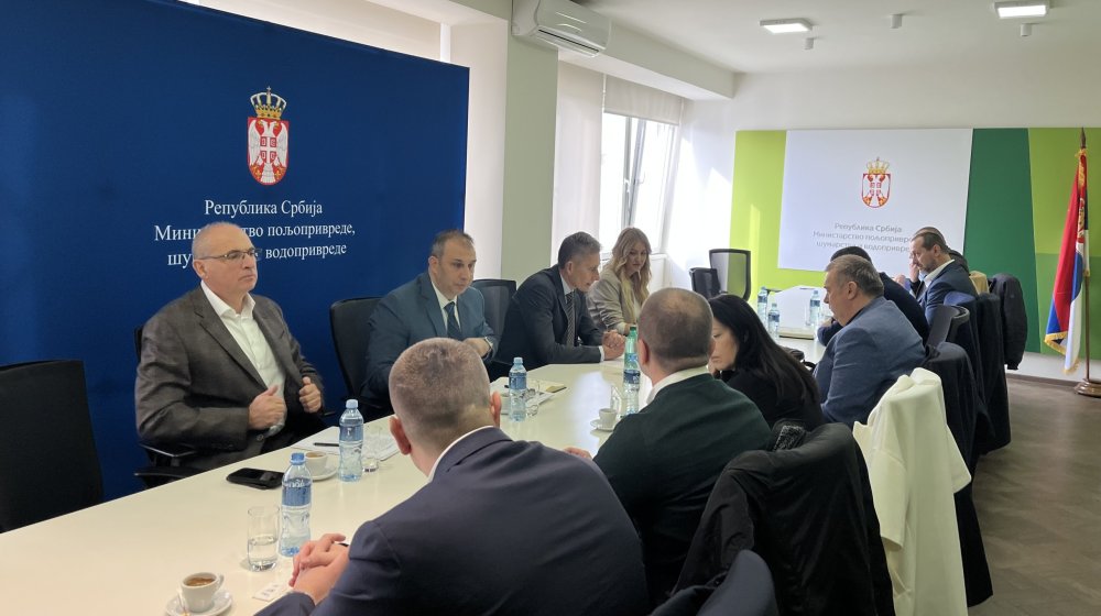 Martinović sa proizvođačima jestivog ulja o efektima ograničenja uvoza 1