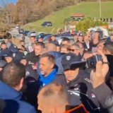 Policija privela dva učesnika blokade deponije Duboko u Užicu 9