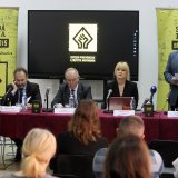 ANEM: Policija da utvrdi ko je gađao jajima prostorije OzonPresa i Čačanskih novina 6