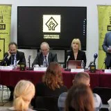 ANEM: Policija da utvrdi ko je gađao jajima prostorije OzonPressa i Čačanskih novina 2