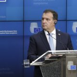 Policija rano jutros upala u kuću ministra zdravlja Hrvatske: Uhapšen Beroš i šef neurohirurgije 6