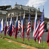 Rojters: Bela kuća traži plan za moguće ublažavanje sankcija Rusiji 4